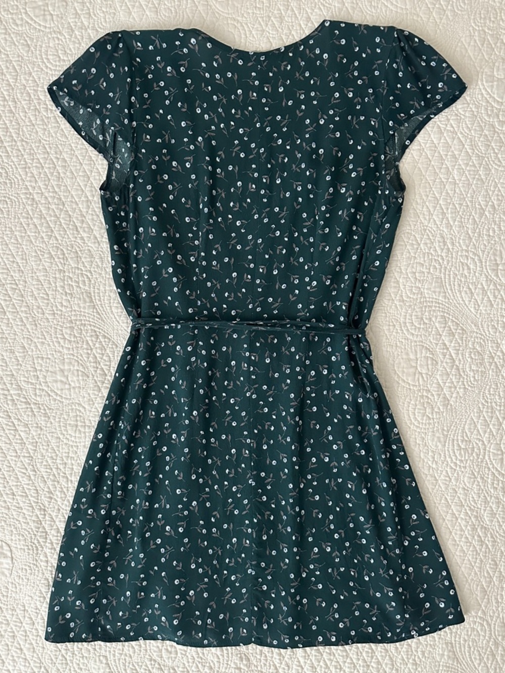 Brandy Melville Robbie Green Ditsy Floral Wrap Dress - Picture 4 of 16